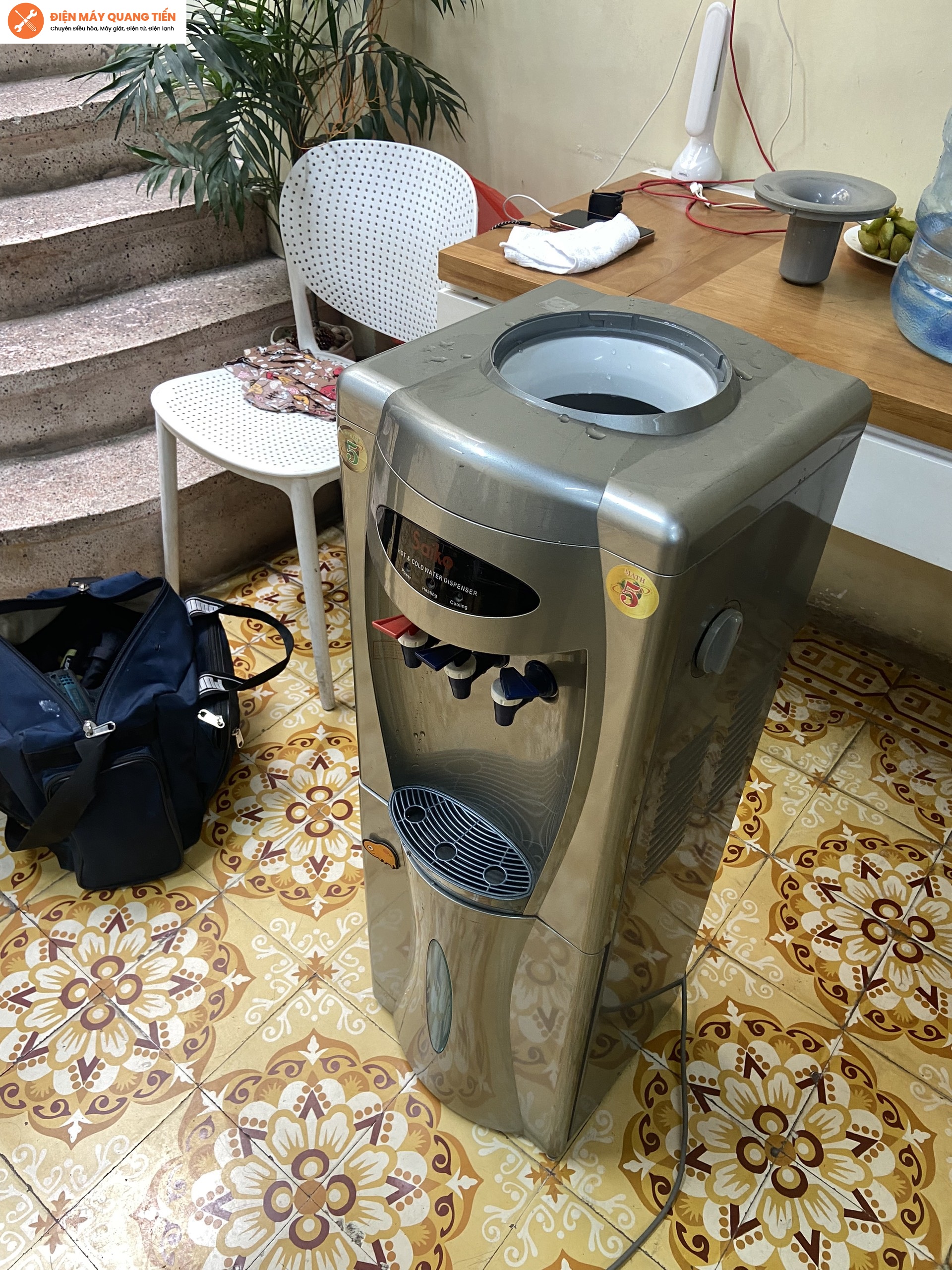 Cây nước Karofi