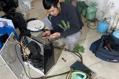 Sửa máy hút ẩm tại nhà