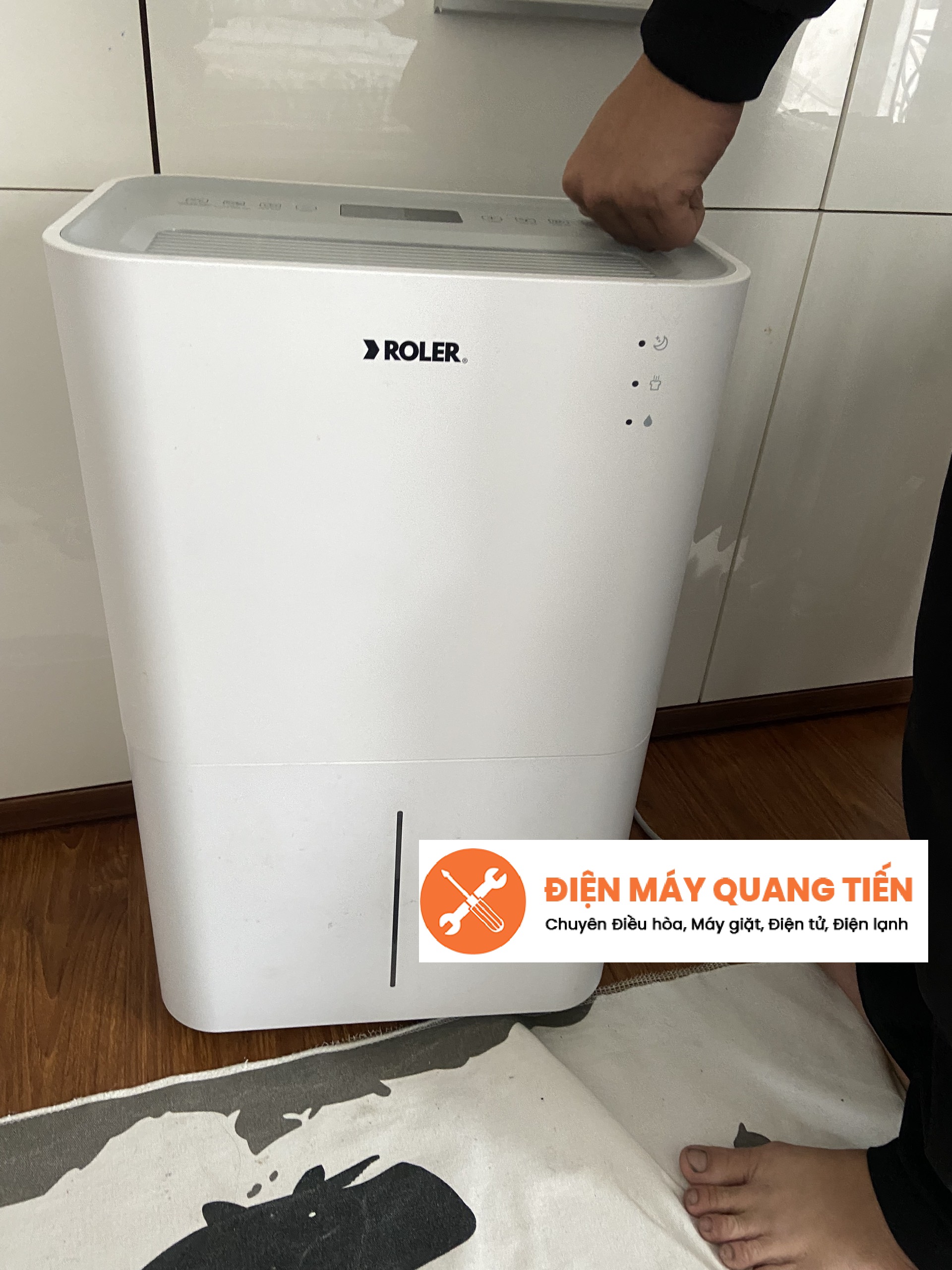 Sửa máy hút ẩm tại nhà